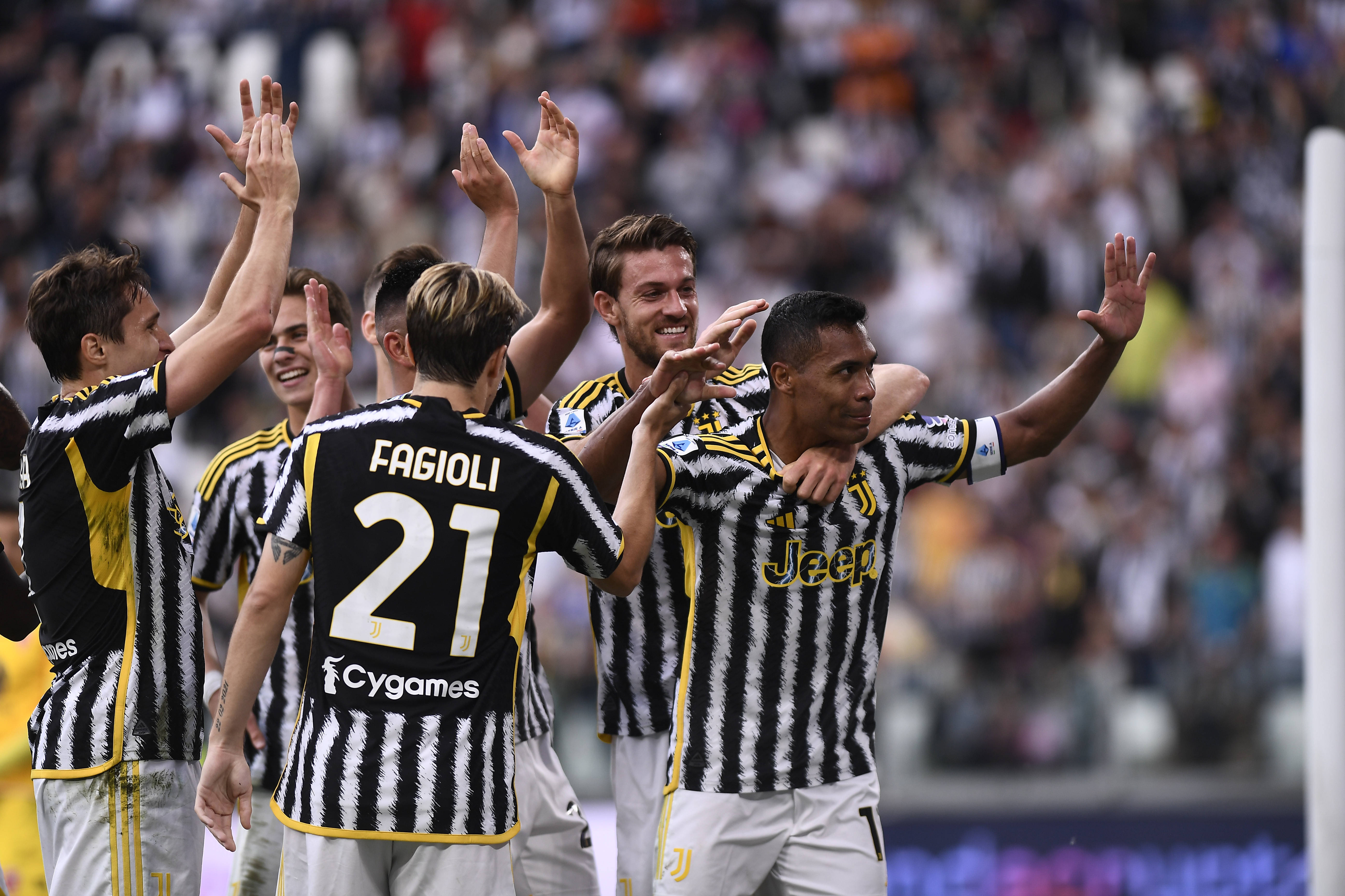 罗马战平尤文图斯,力保不败记录 罗马战平尤文图斯,力保不败记录