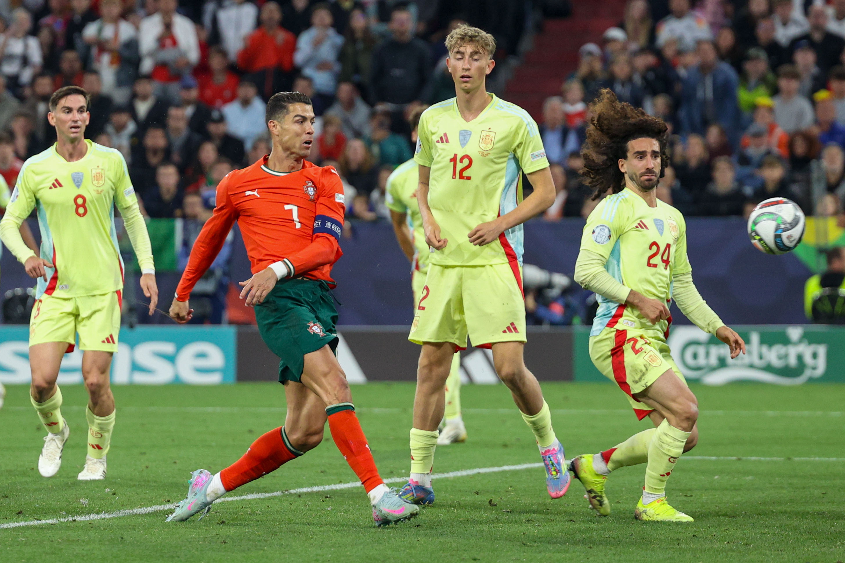 FB体育官网-葡萄牙田径运动员力挫对手夺得金牌