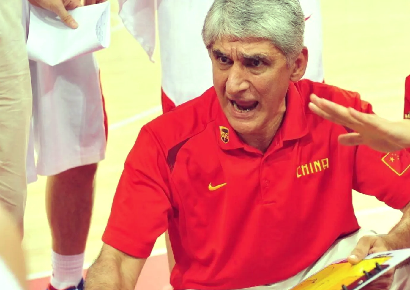 尼姆主场未能取胜,战绩陷入低谷 尼姆主场未能取胜,战绩陷入低谷