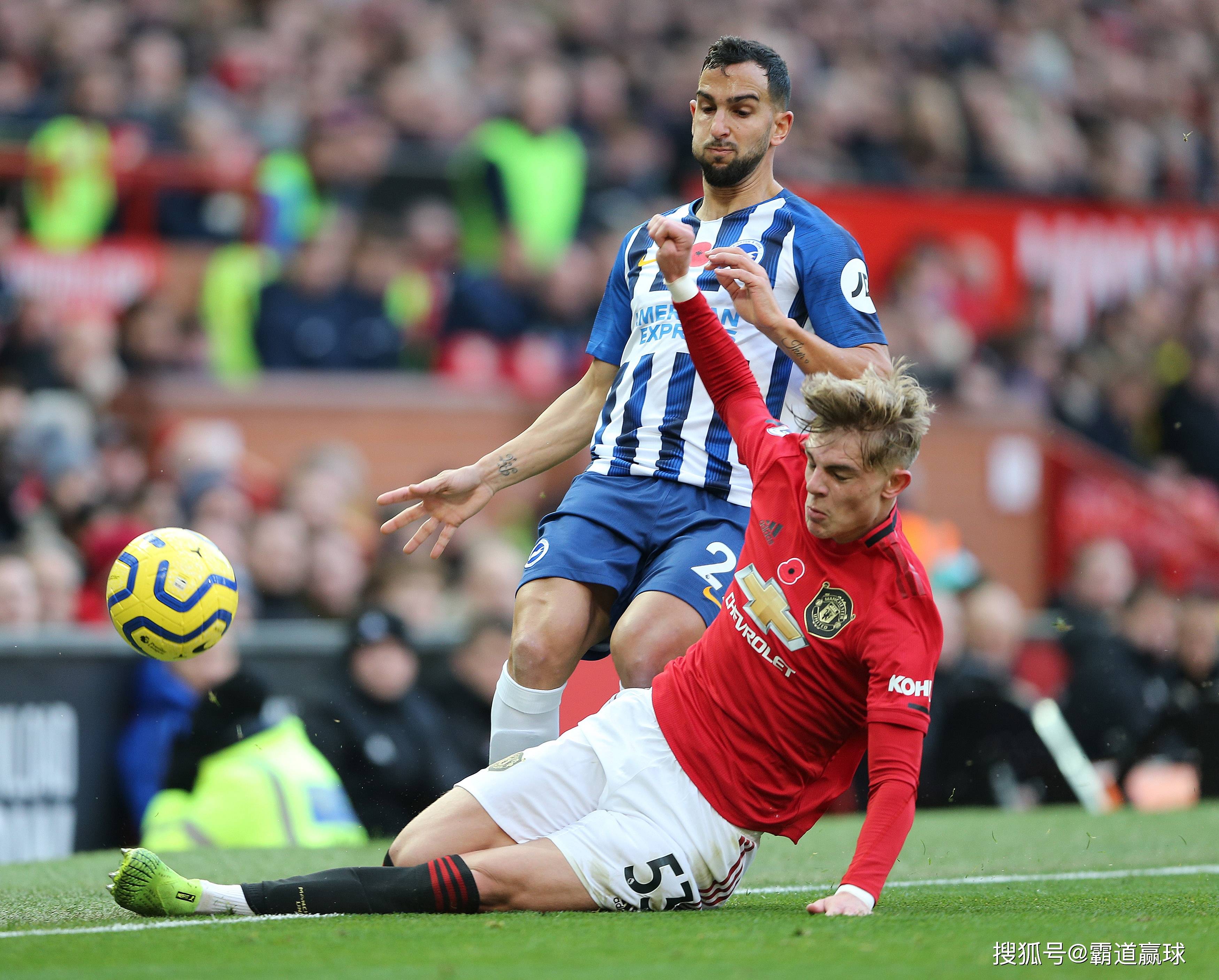 FB体育官网-伦敦球队逼平曼城，英超保级形势略显乐观