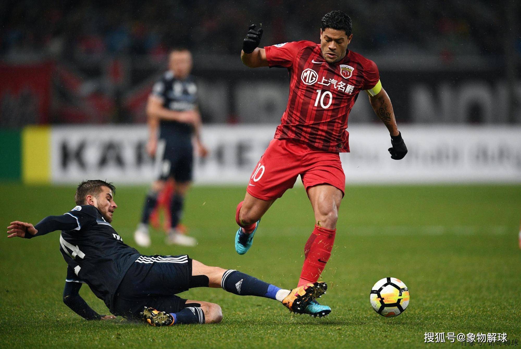 FB体育官方网站-澳大利亚墨尔本胜利队获得胜利，晋级