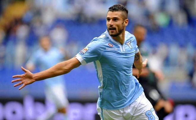 FB体育官方网站-雷恩戴帽，助拉齐奥取得胜利