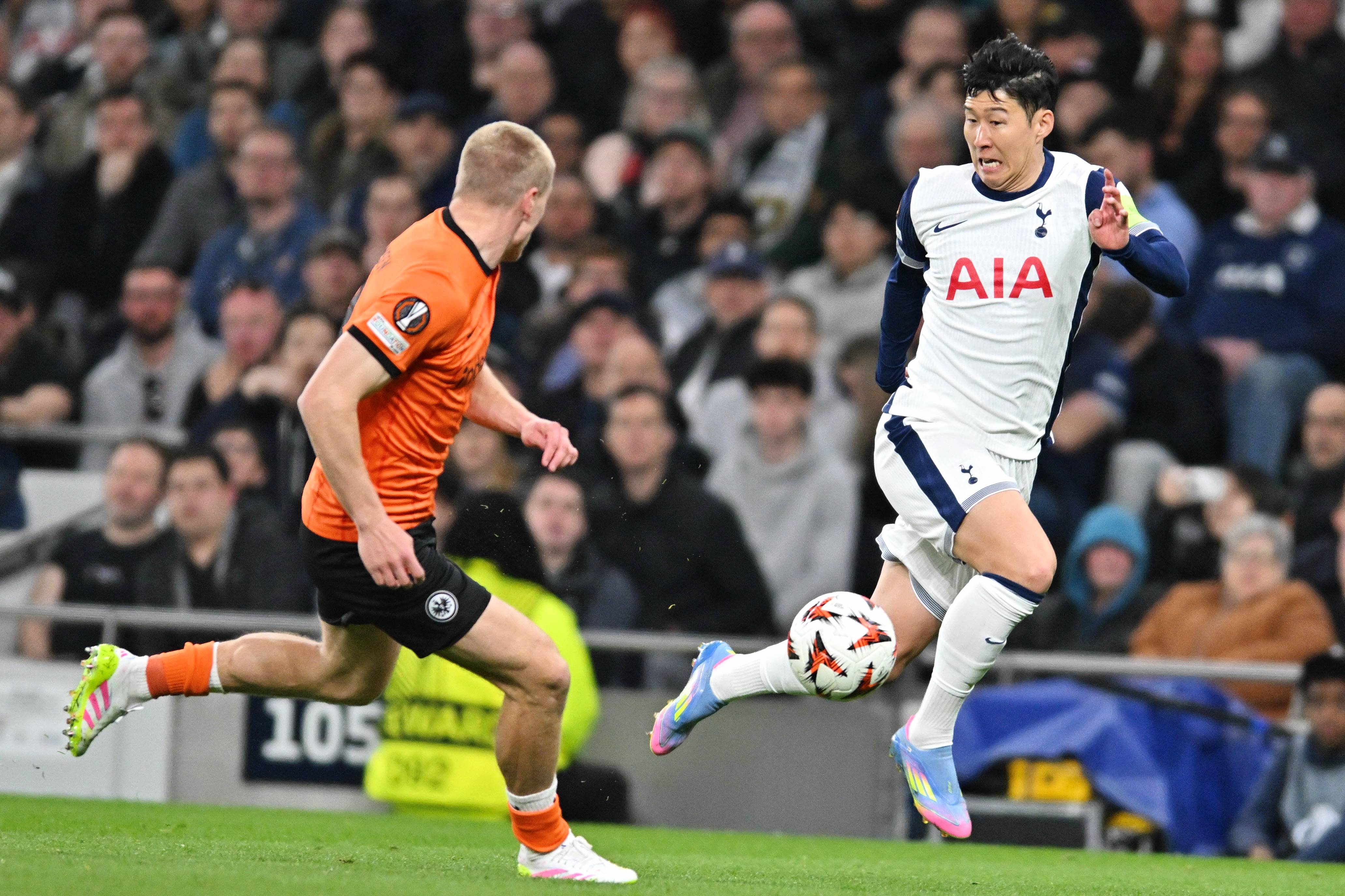 FB体育-热刺中场球员破门得分，为球队赢得胜利