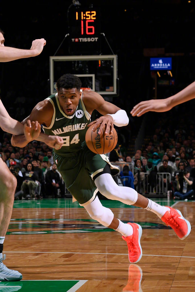 绿军客场胜凯尔特人,结束三连败 绿军客场胜凯尔特人,结束三连败