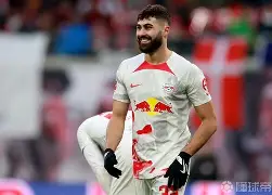 斯基拉奥斯不凡,赛事上诸夏之邑更耳 斯基拉奥斯不凡,赛事上诸夏之邑更耳