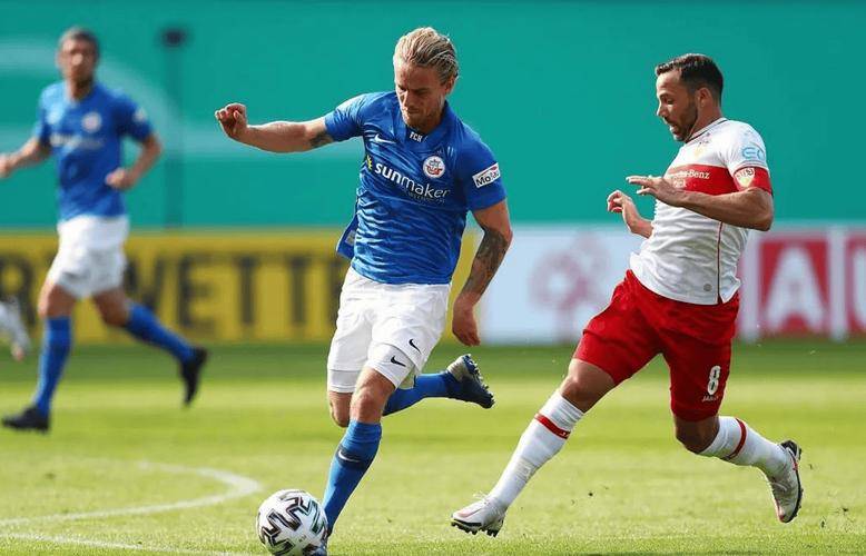 霍芬海姆客场对阵法兰克福,双方实力碰撞 霍芬海姆客场对阵法兰克福,双方实力碰撞