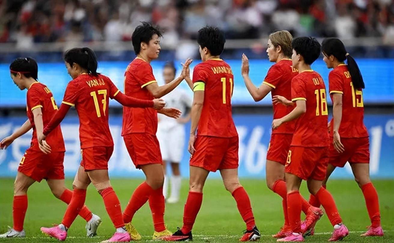 赛场上的风云人物女足比赛教练心得 赛场上的风云人物女足比赛教练心得